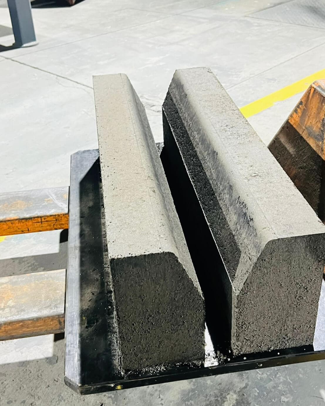 KERB STONE BLOCK 5