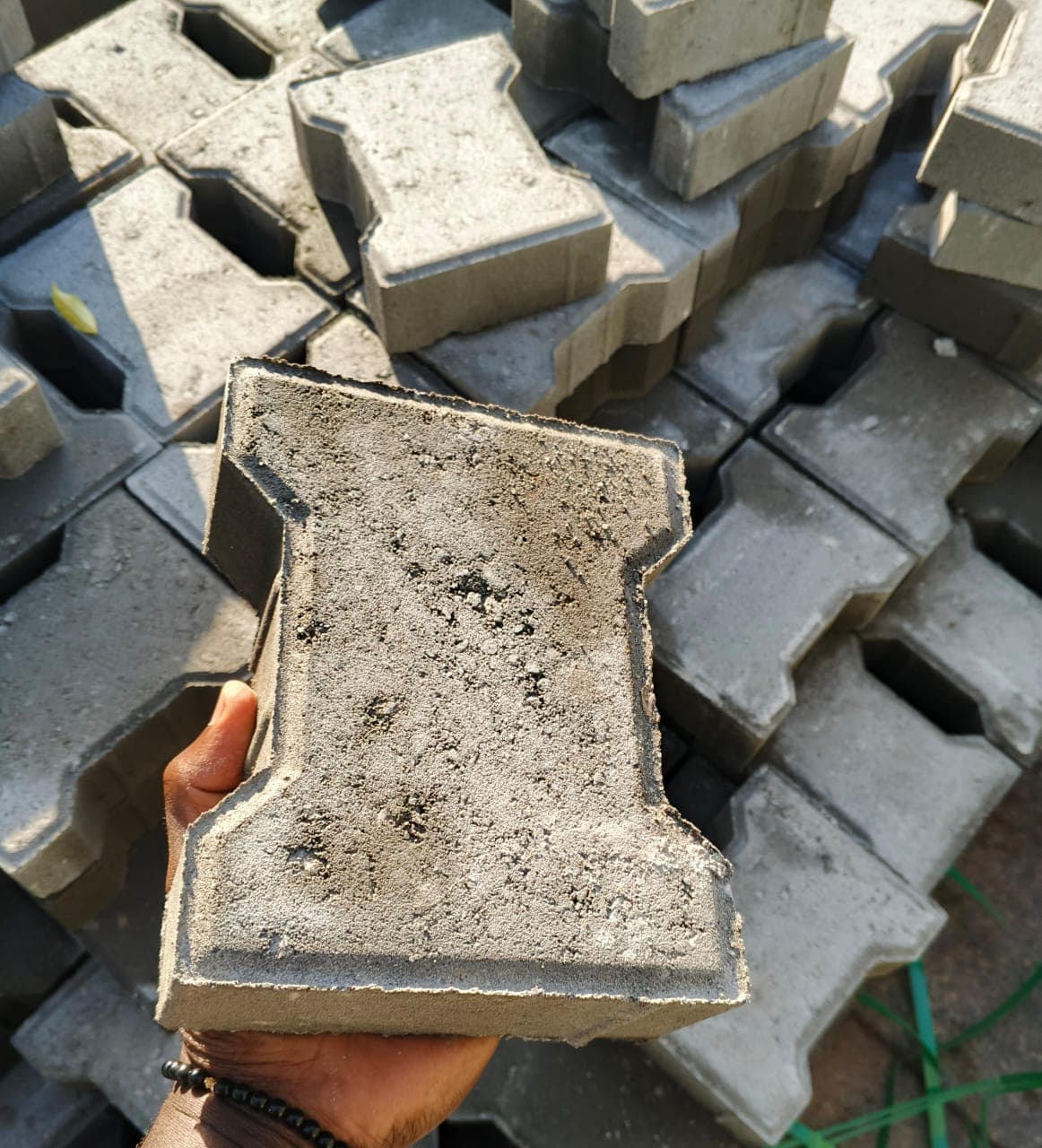 Double t paver1