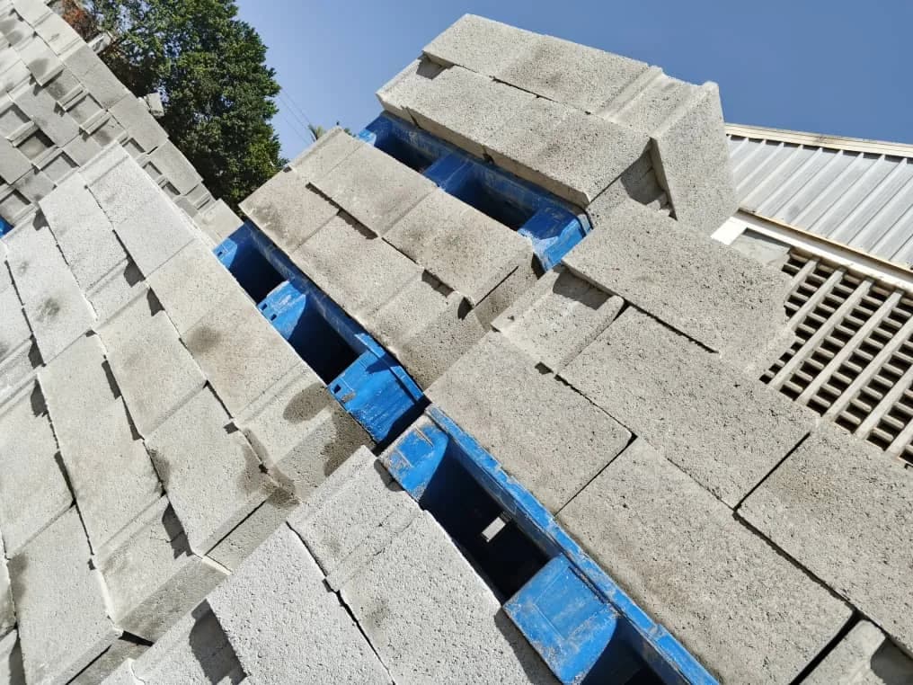 Solid concrete block with no voids